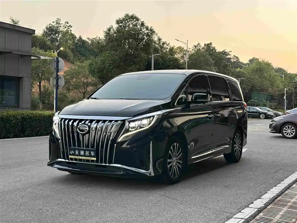 GAC Motor Trumpchi M8
