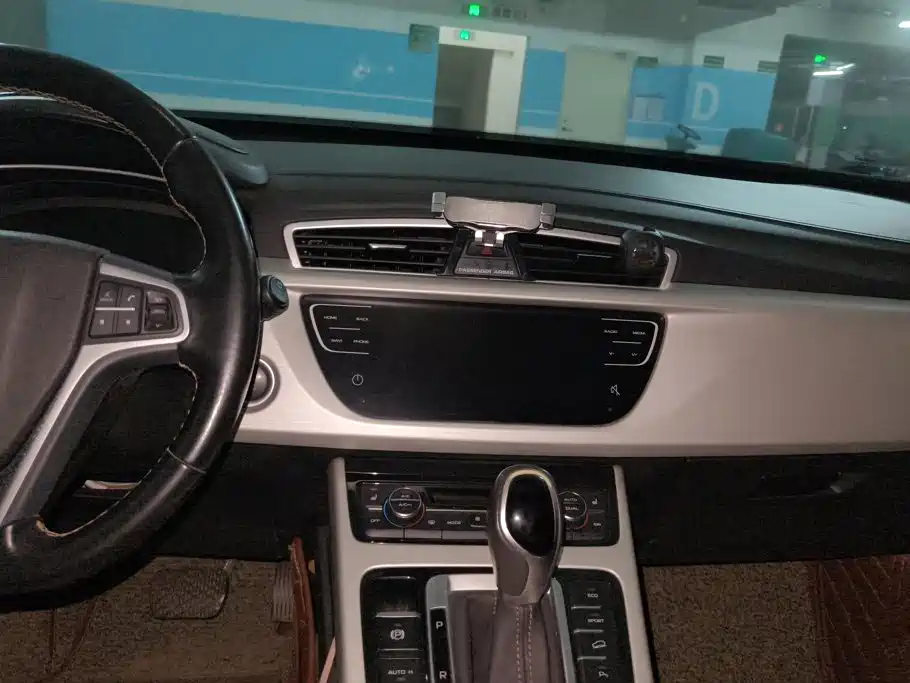 Geely Boyue — миниатюра 13