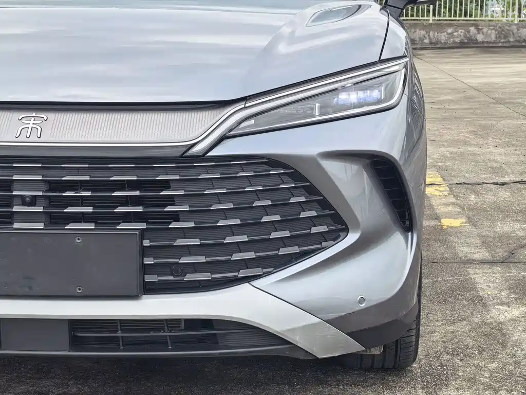 BYD L DM-i — миниатюра 8