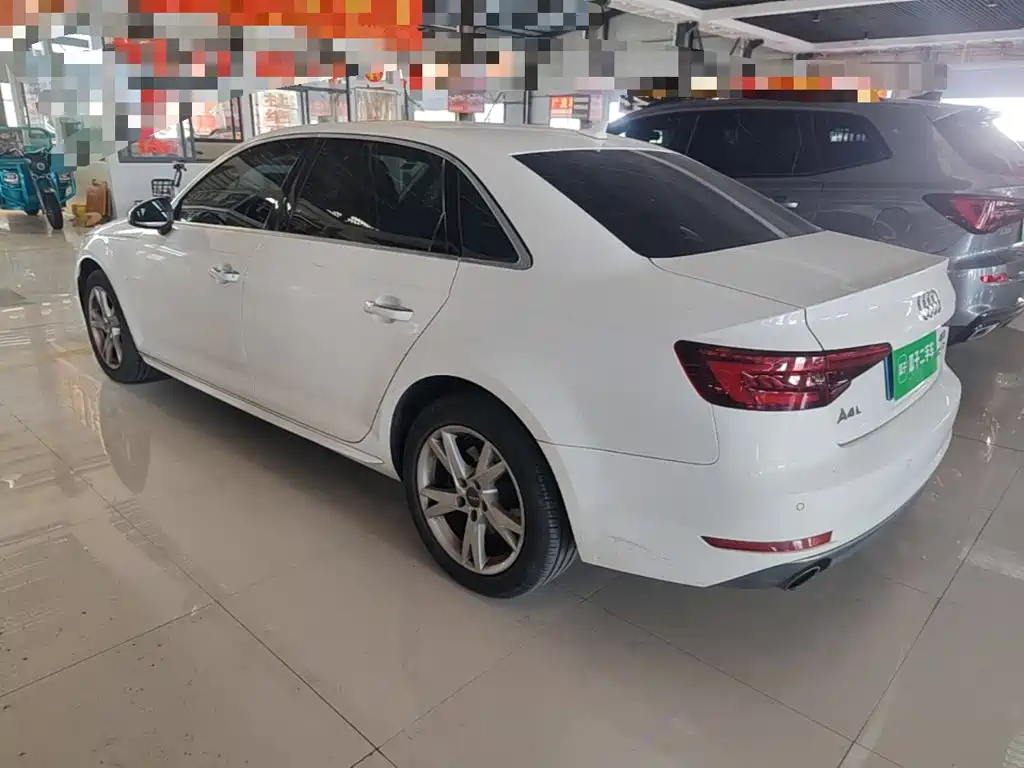 Audi A4L — миниатюра 5