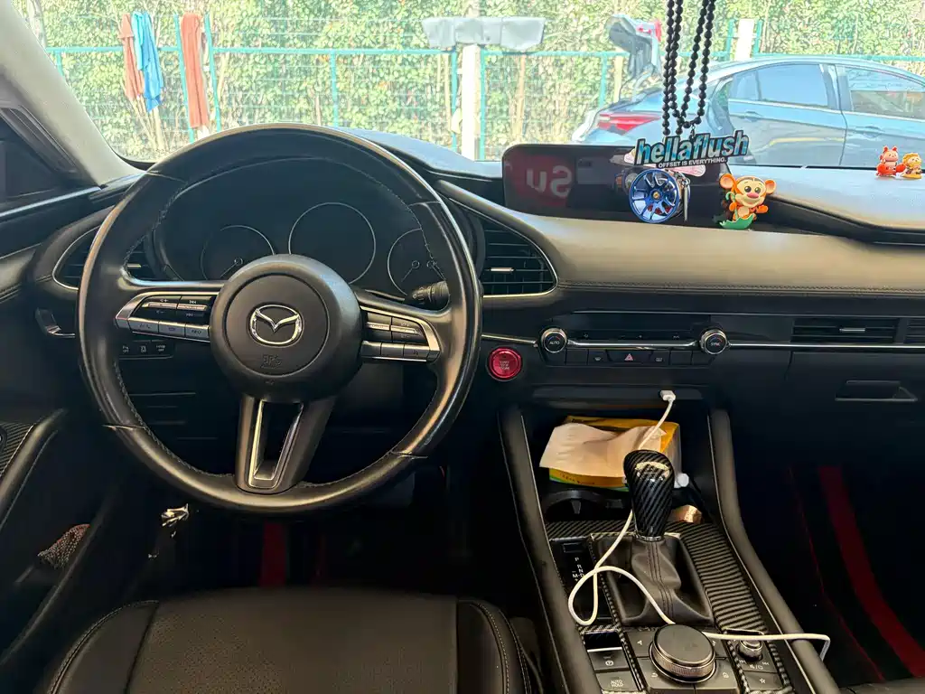 MAZDA 3 ANGKESAILA