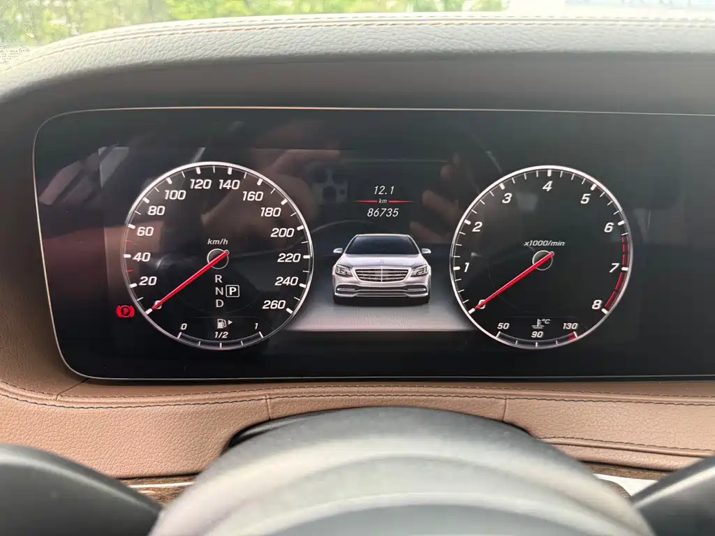 Mercedes-Benz S-Class — миниатюра 10