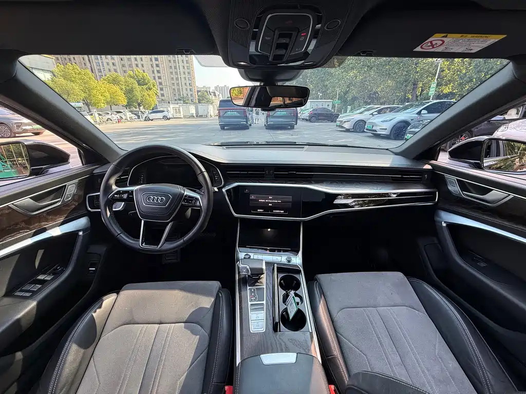 Audi A6L — миниатюра 5