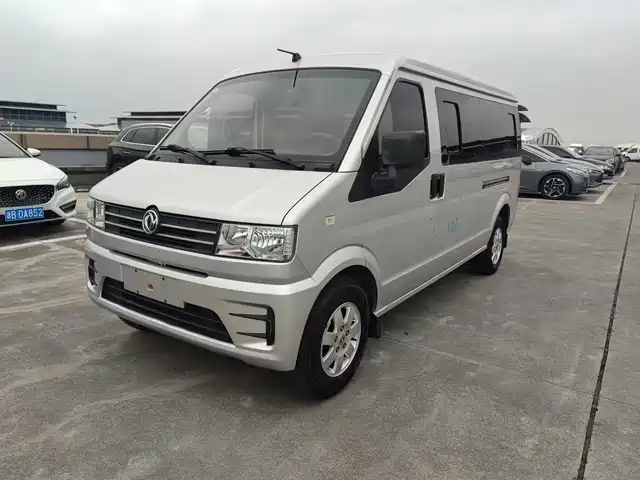 DONGFENG C56