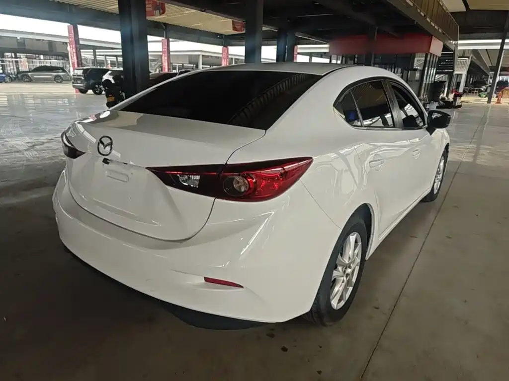 Mazda 3 Axela — миниатюра 7