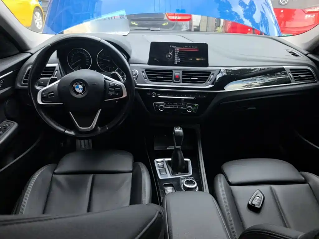 BMW 1 Series — миниатюра 10