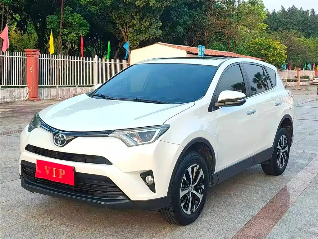 Toyota RAV4 2018
