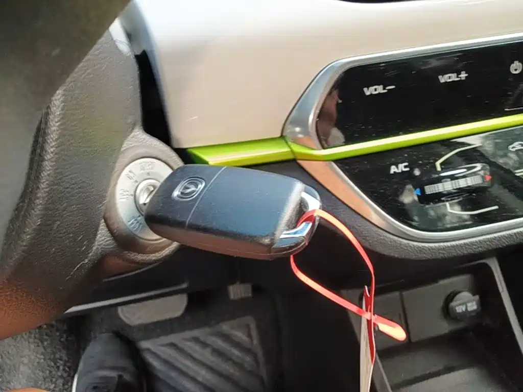 Changan Benben E-Star — миниатюра 9