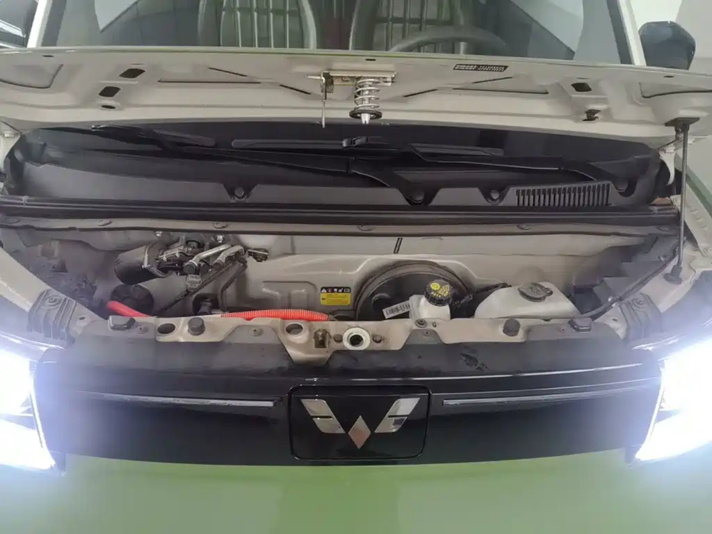 Wuling MINIEV — миниатюра 20