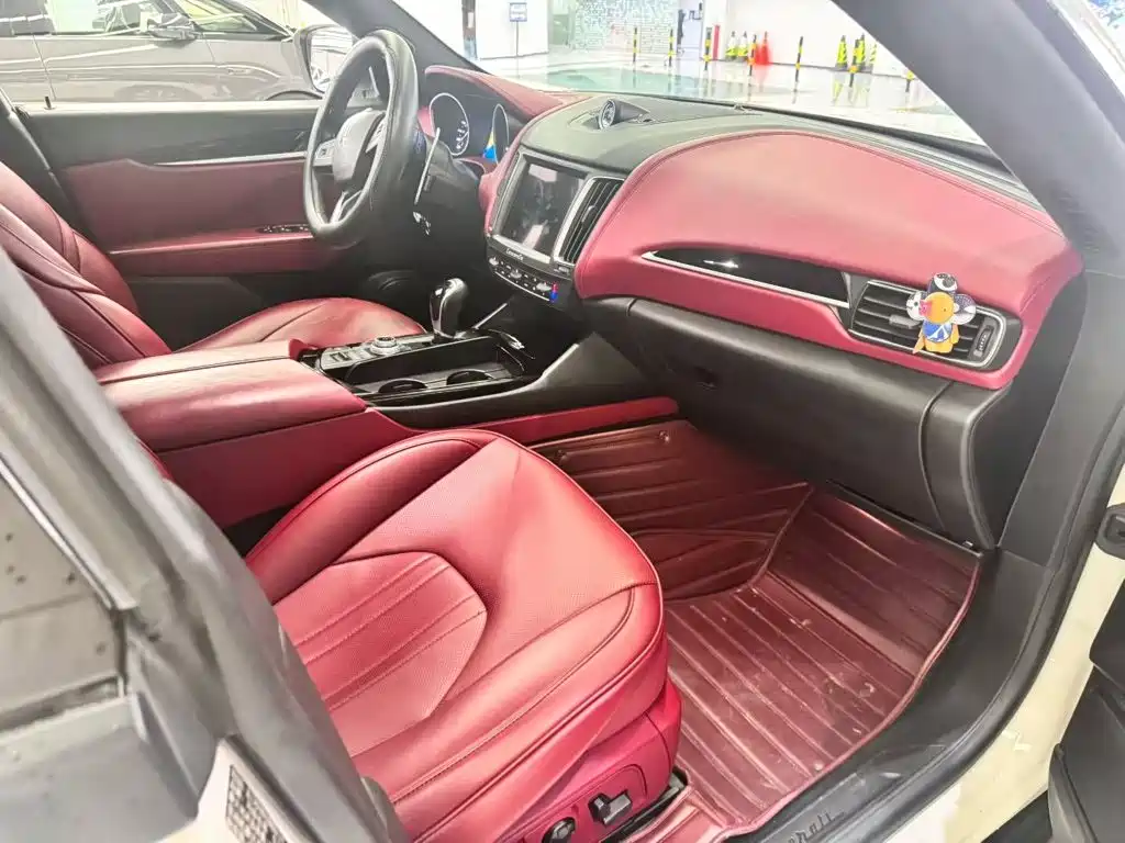 Maserati Levante — миниатюра 8