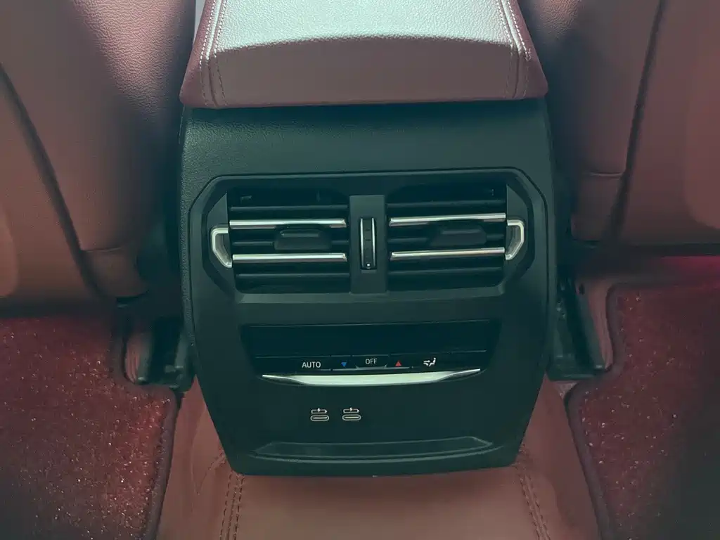 BMW 3 Series — миниатюра 8