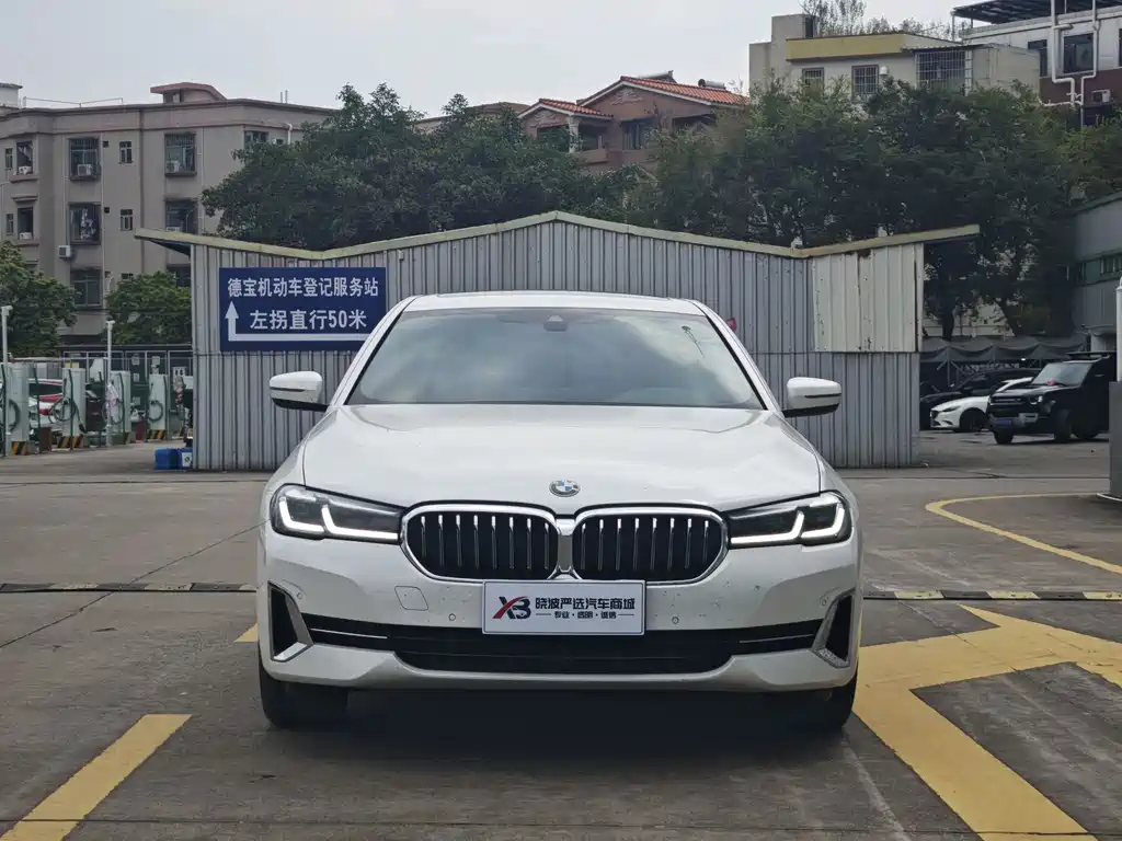 BMW 5 Series — миниатюра 2