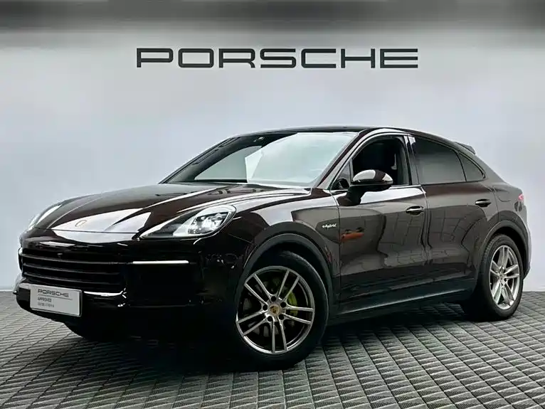 Porsche Cayenne Hybrid 2020