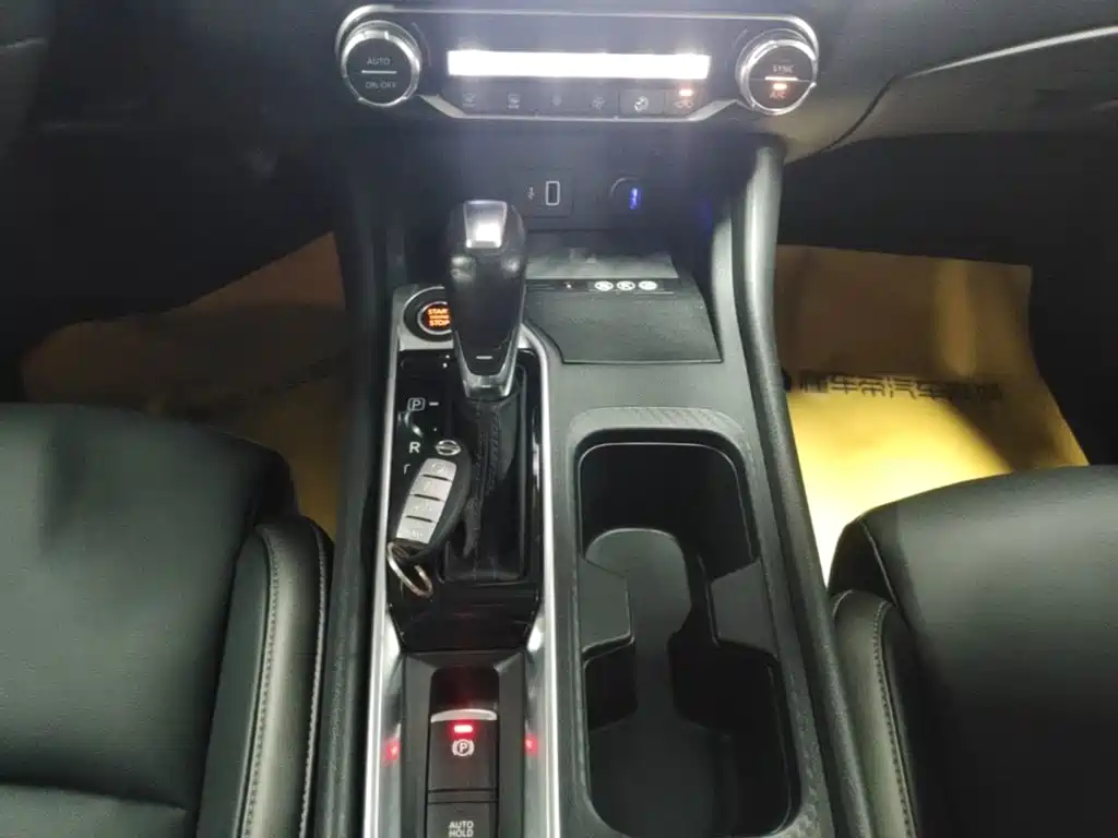Nissan Sylphy — миниатюра 14