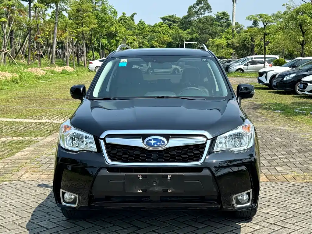 Subaru Forester 2015 2.0i