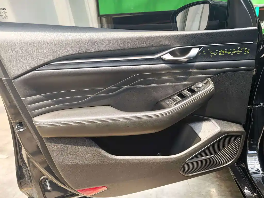 Geely Xingrui — миниатюра 10