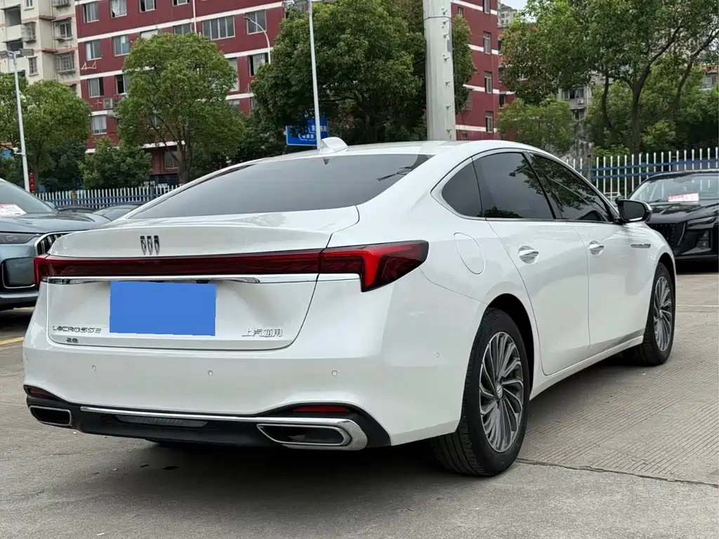 Buick LaCrosse 2023 28T