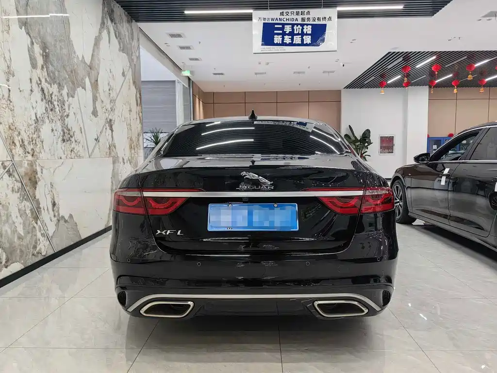 Jaguar XFL — миниатюра 4