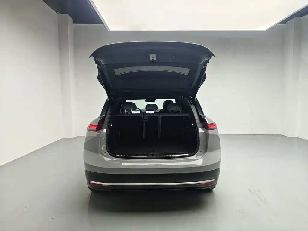 NIO ES6 — миниатюра 4
