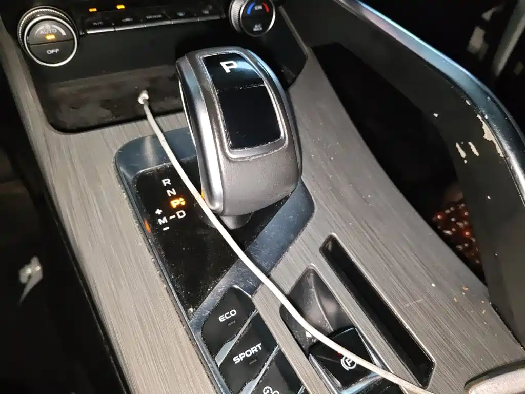 Geely Binyue — миниатюра 10