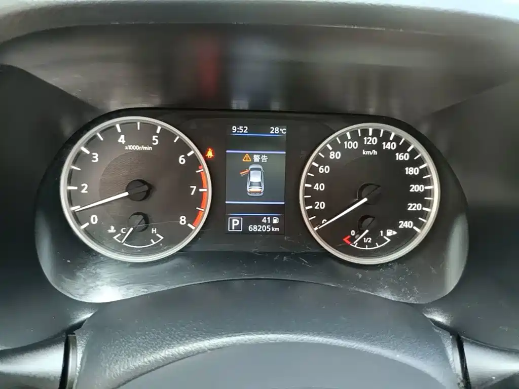 Nissan Sylphy — миниатюра 8
