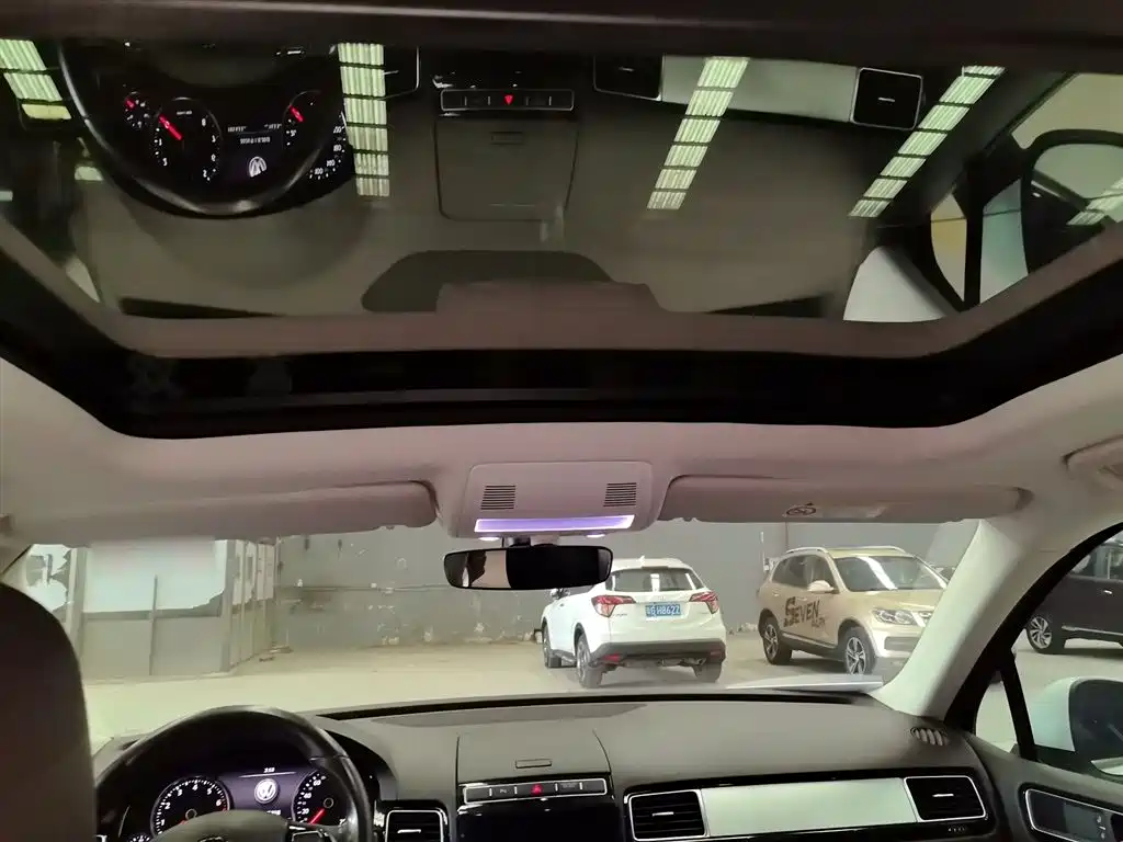 Volkswagen Touareg 2017 3.0TSI