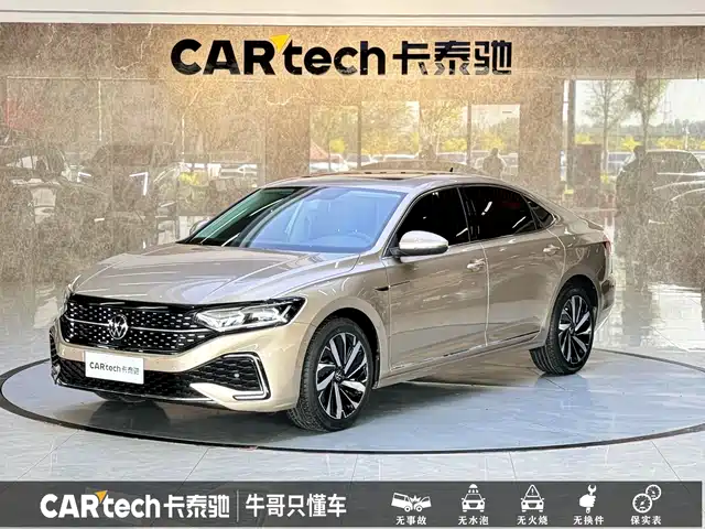 VOLKSWAGEN PASSAT 2022
