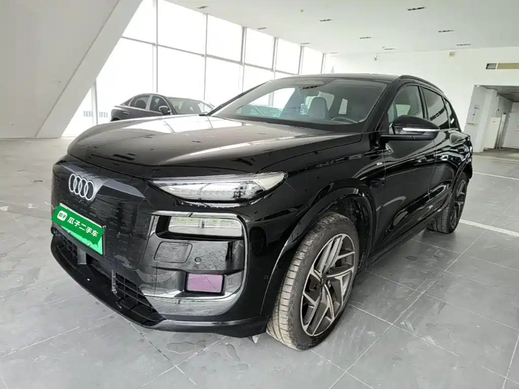 奥迪Q6L e-tron 2026款 首发领航版 2025