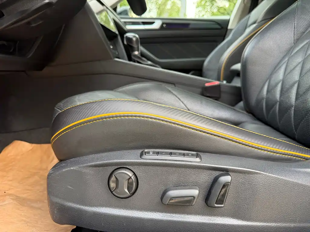 Volkswagen CC — миниатюра 20
