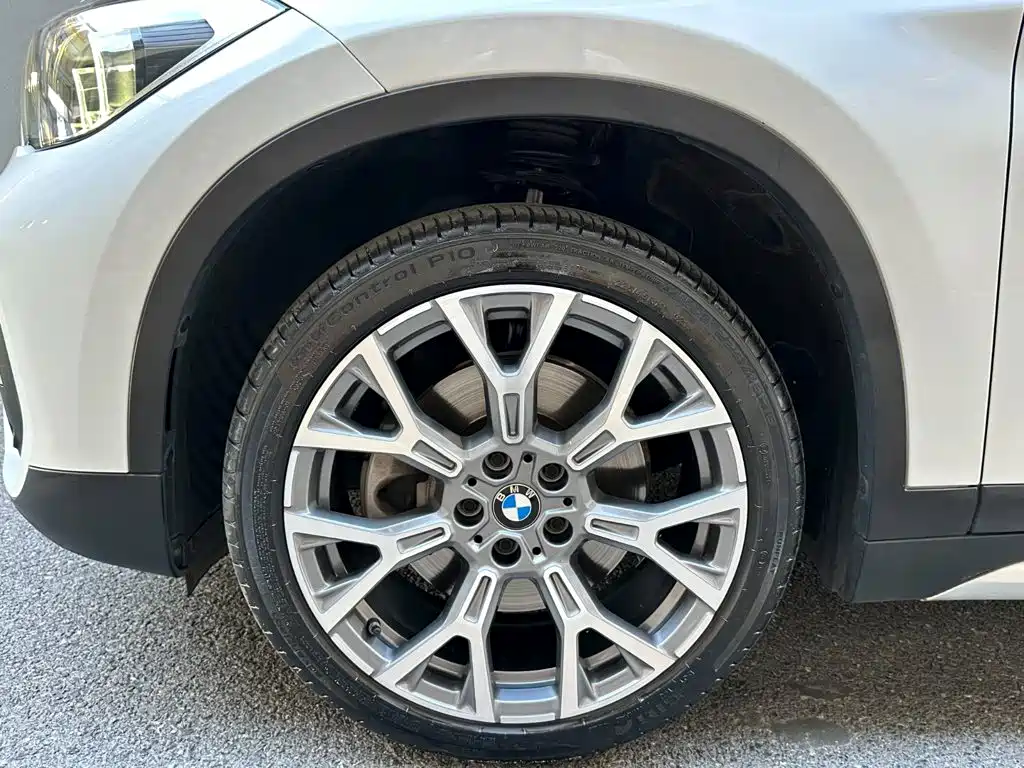 BMW X1 — миниатюра 6