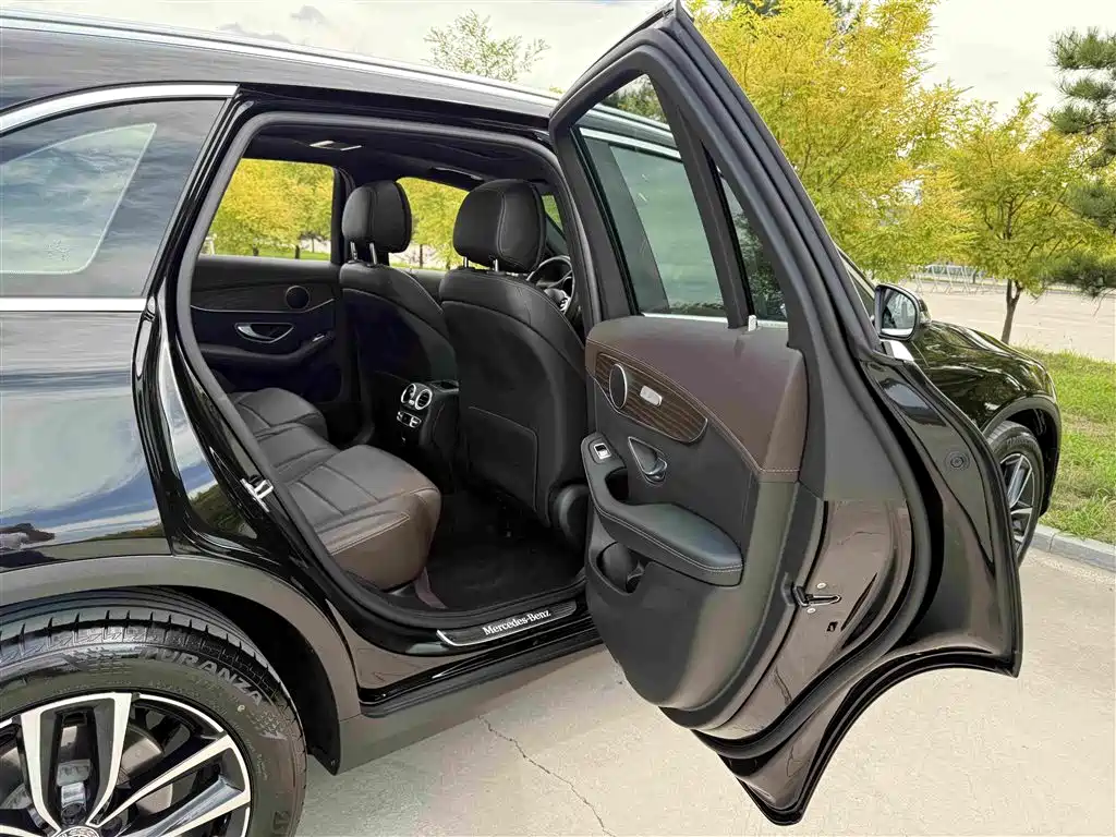 Mercedes-Benz GLC — миниатюра 15