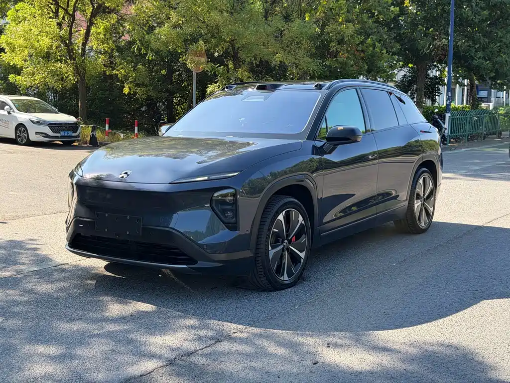 NIO ES7
