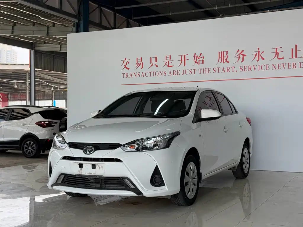 Toyota Yaris L