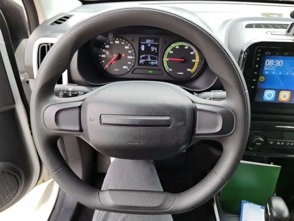 Roewe Clever — миниатюра 11