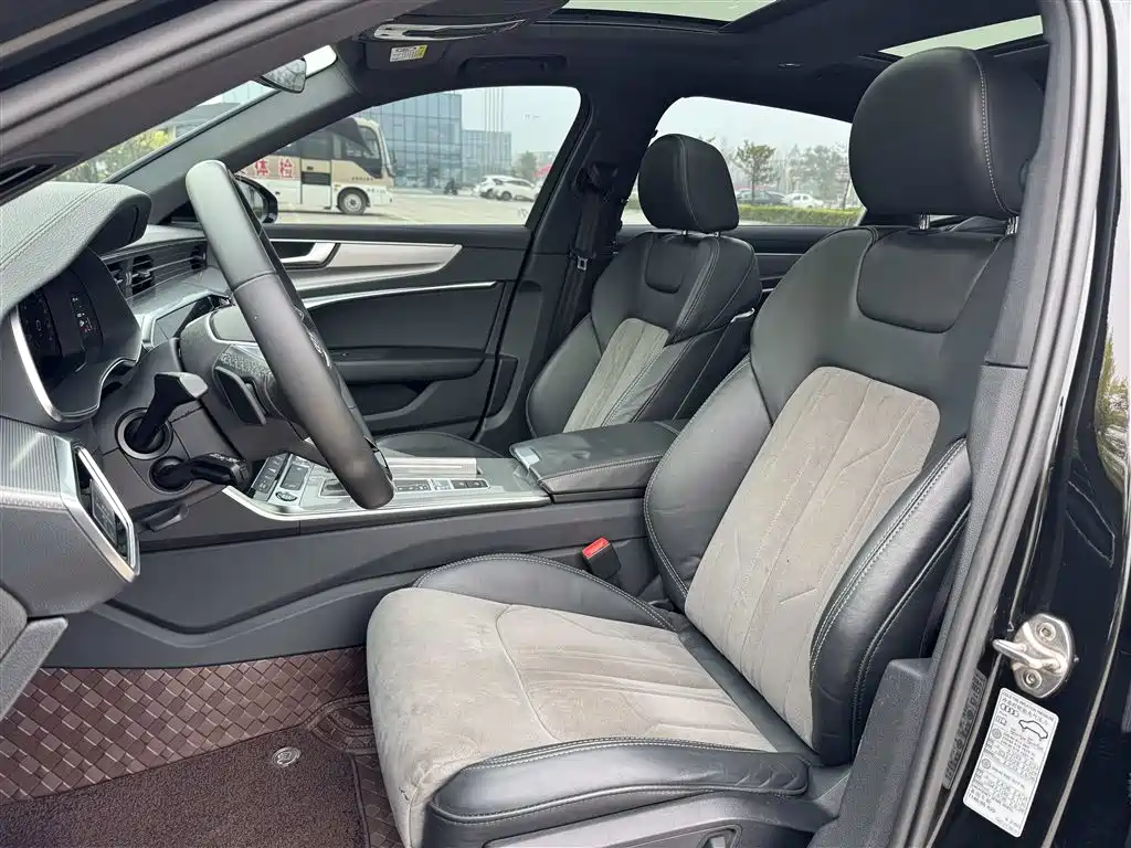 Audi A6L — миниатюра 5