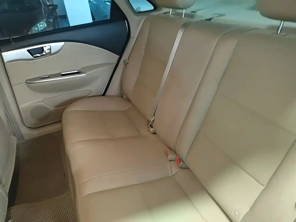 Buick Excelle — миниатюра 17