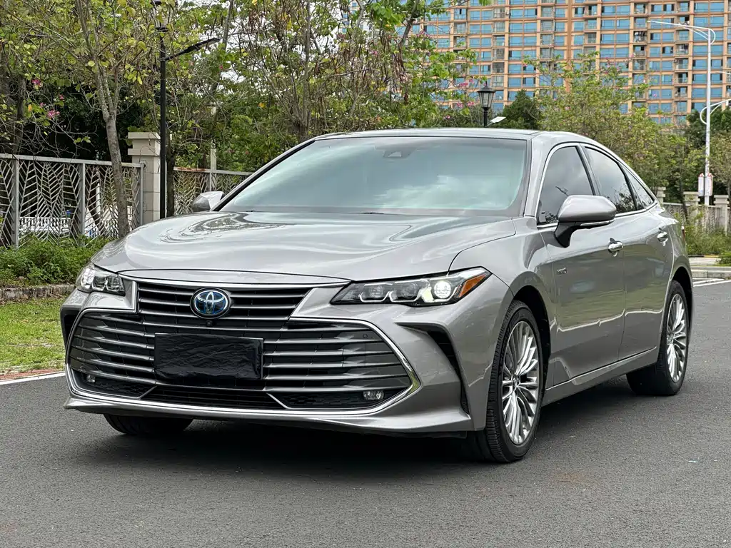 Toyota Avalon 2020