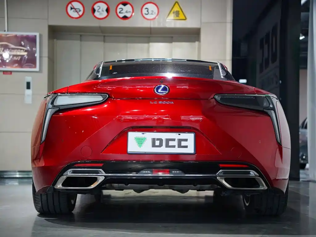 Lexus LC — миниатюра 52