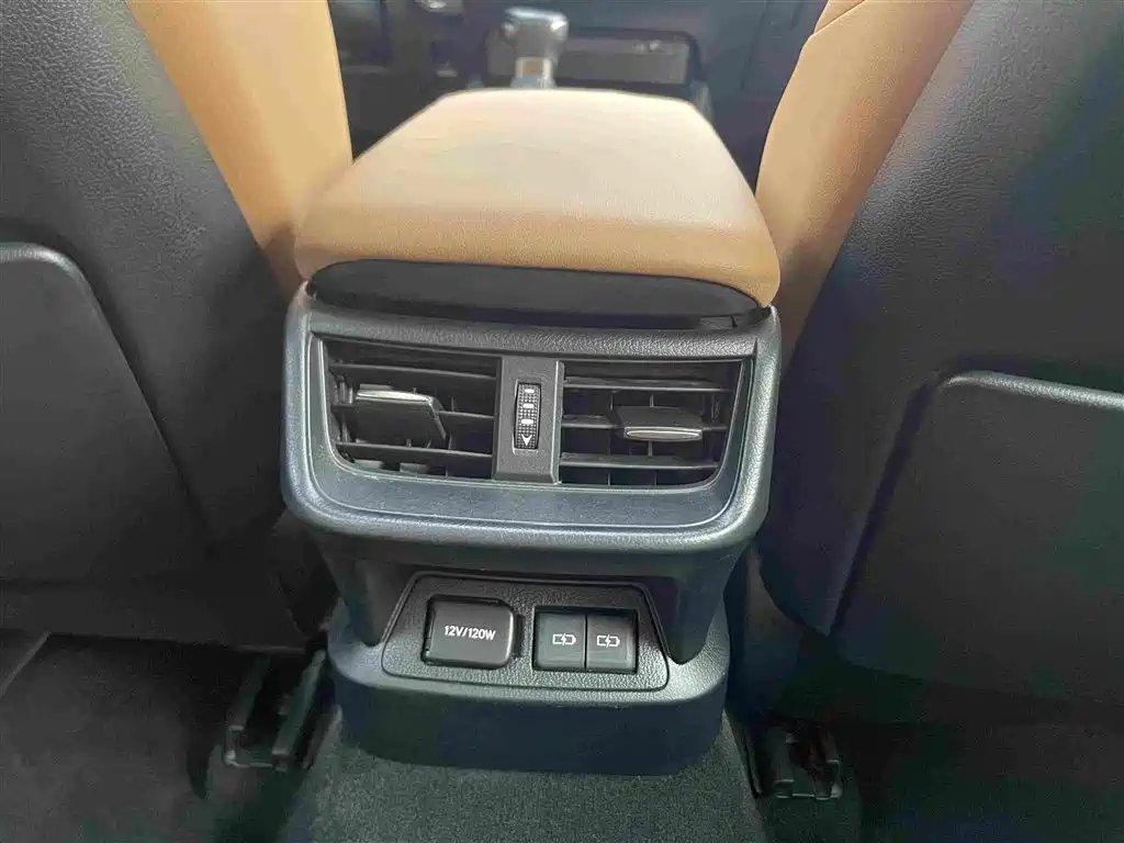 Lexus ES — миниатюра 23