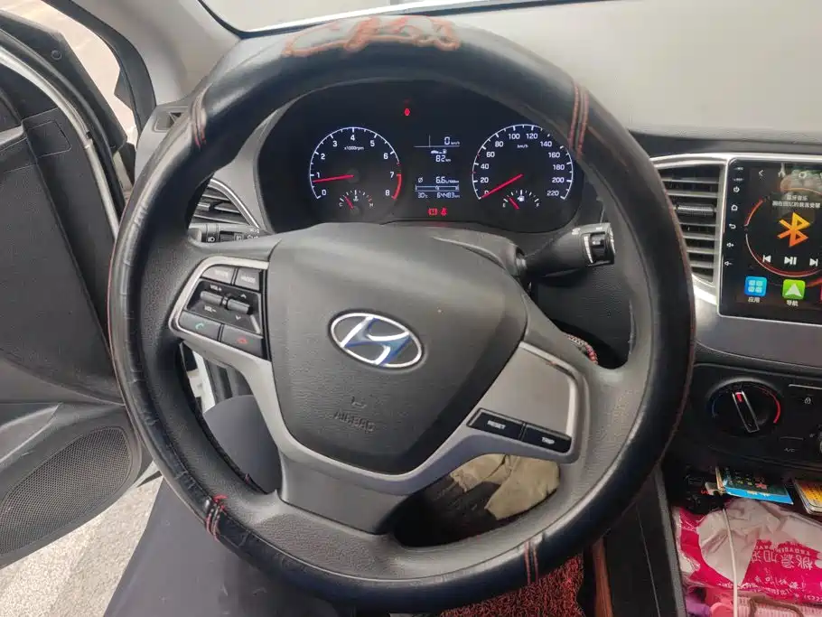 Hyundai Verna — миниатюра 15