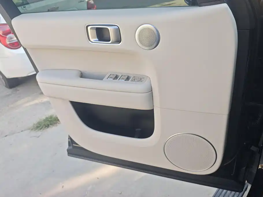 Li Auto Li L6 — миниатюра 7