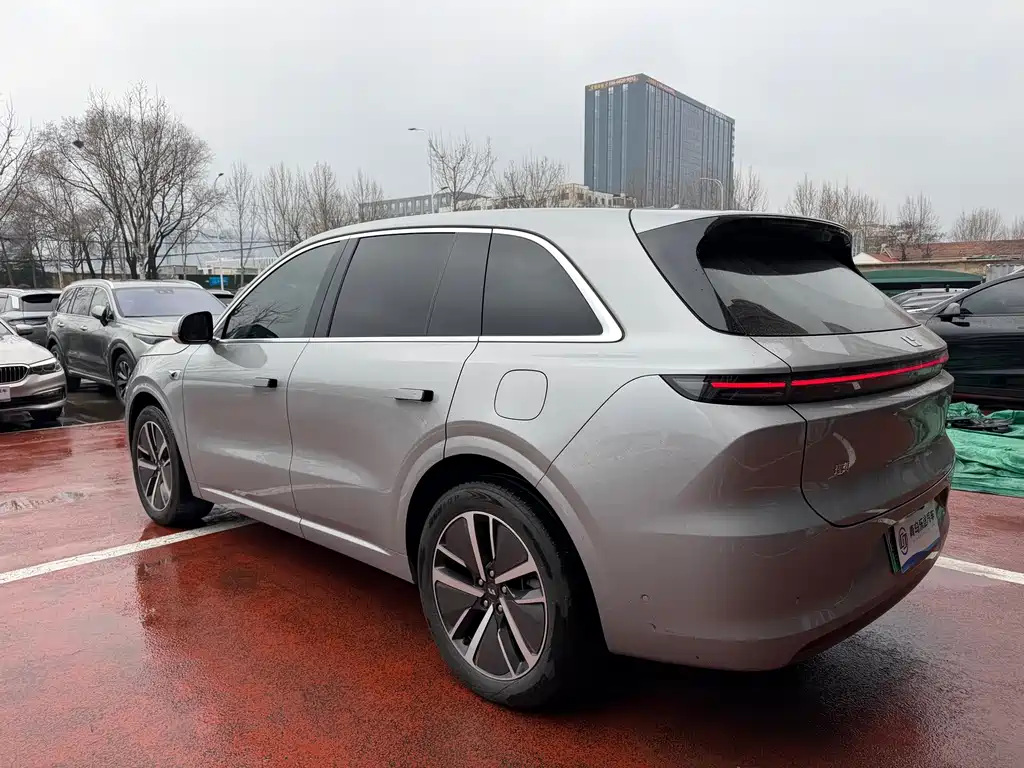 Li Auto IDEAL L6