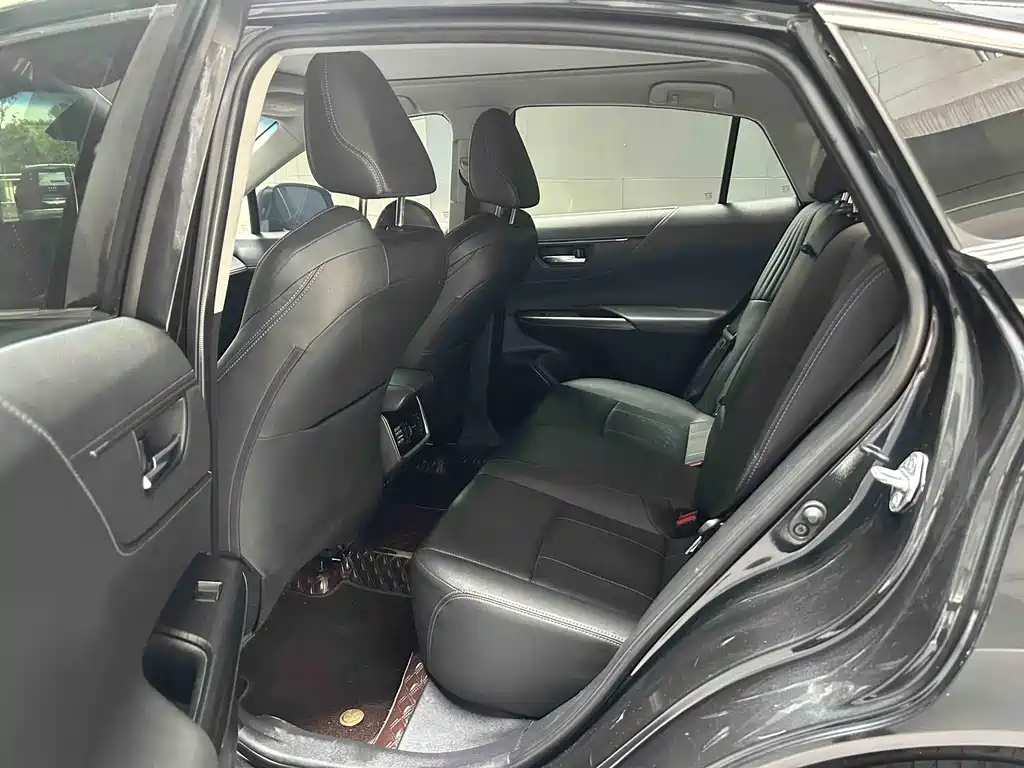 Toyota Harrier 2022 2.0L CVT Premium