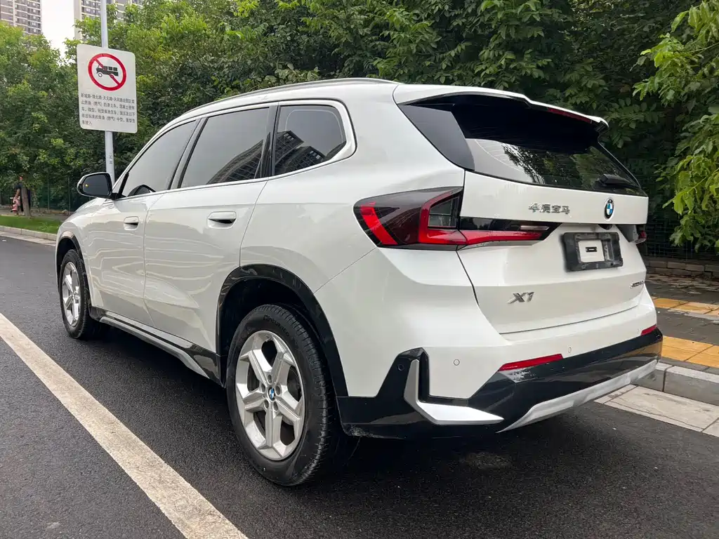 BMW X1 — миниатюра 12