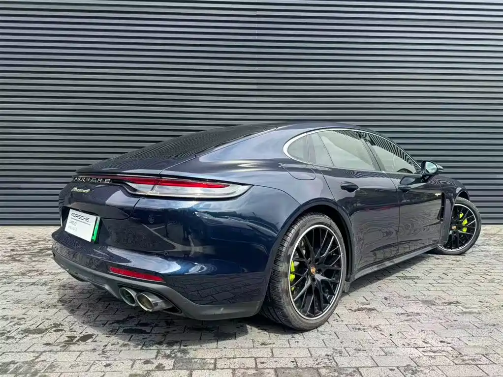 PORSCHE PANAMERA NEW ENERGY