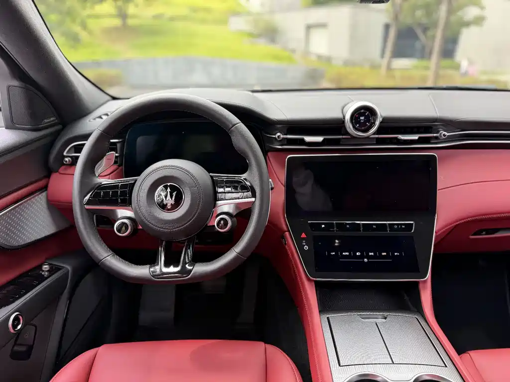 Maserati Grecale — миниатюра 11