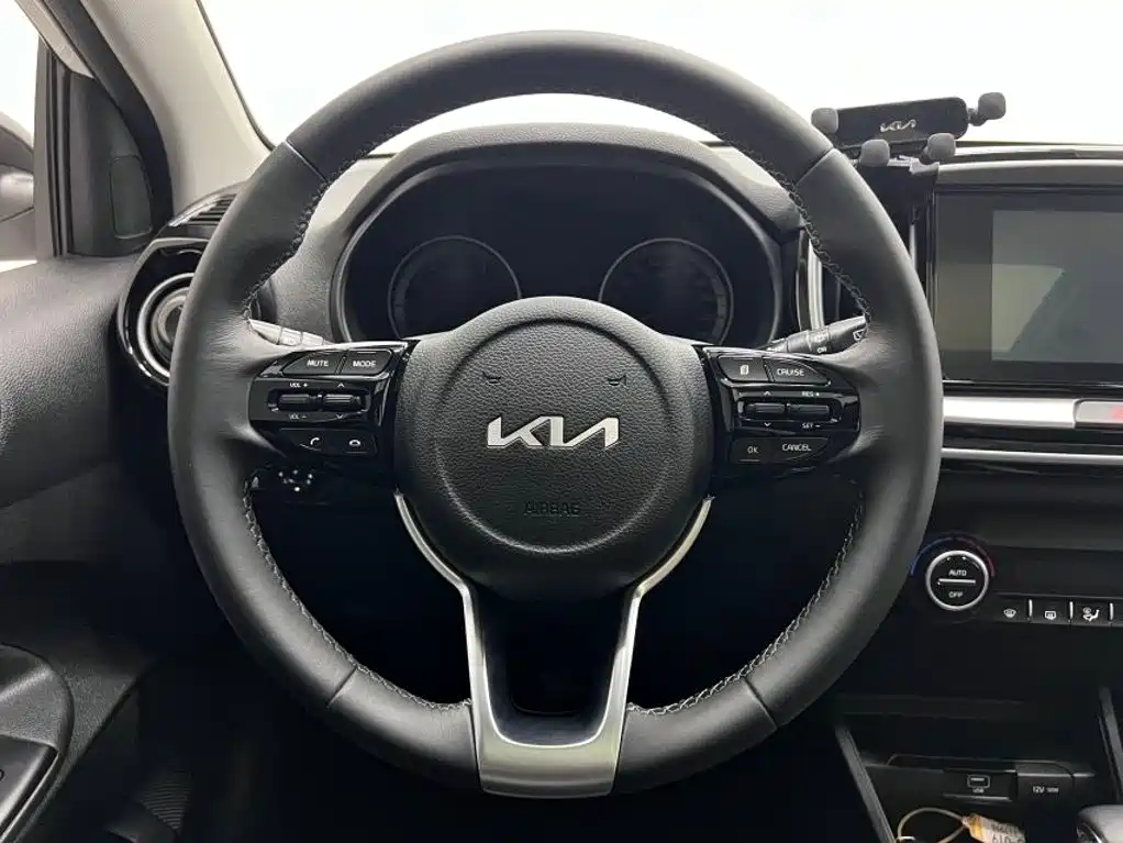 Kia KX1 — миниатюра 10