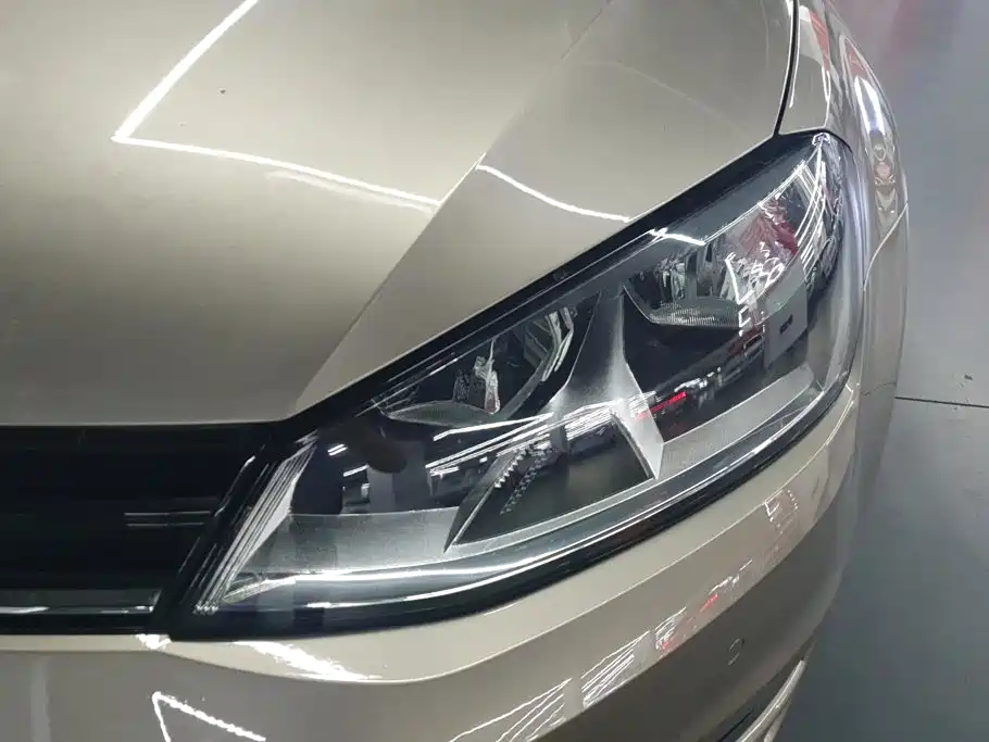 Volkswagen Golf — миниатюра 5