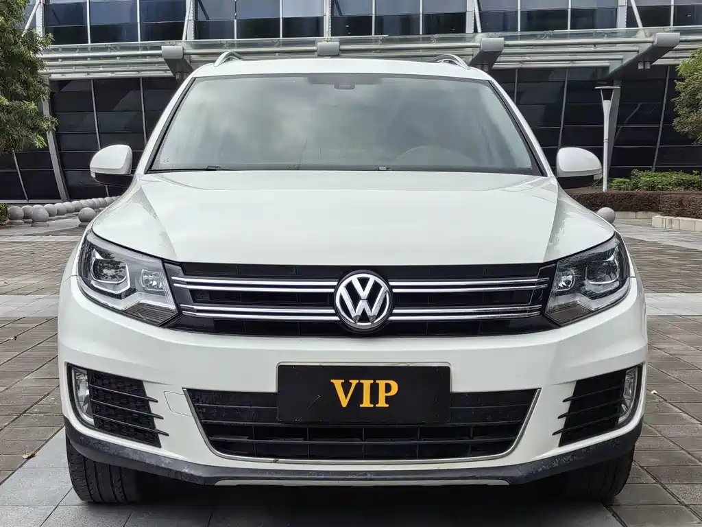 Volkswagen Tiguan — миниатюра 2