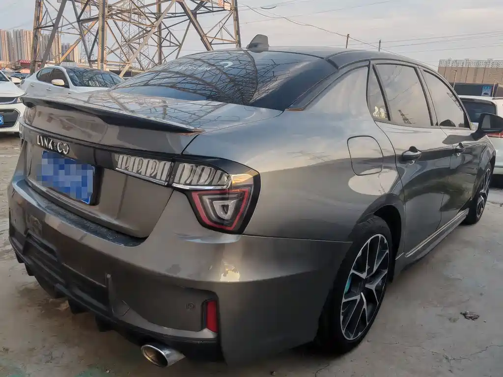 Lynk & Co 03 — миниатюра 9